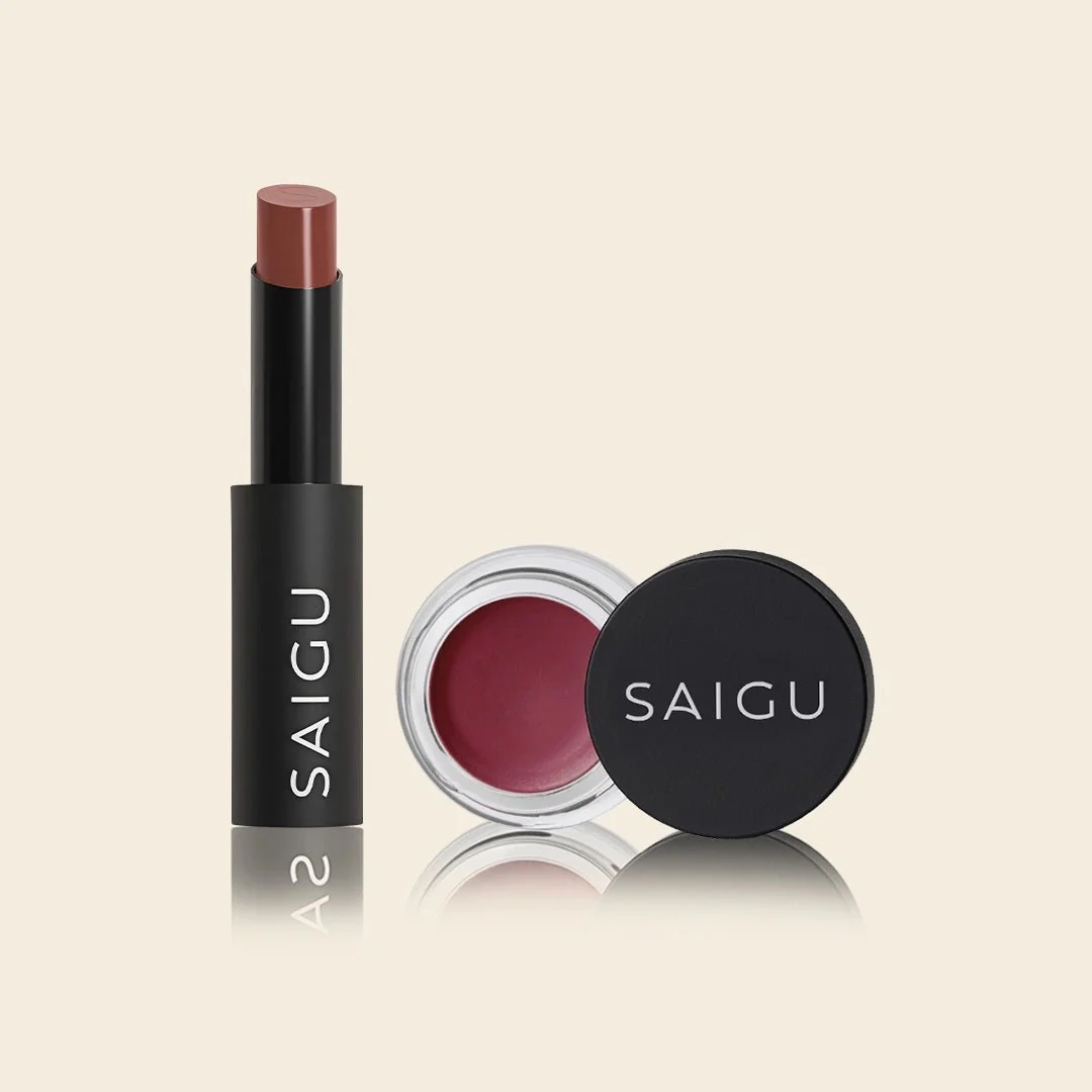 colección de maquillaje y skincare